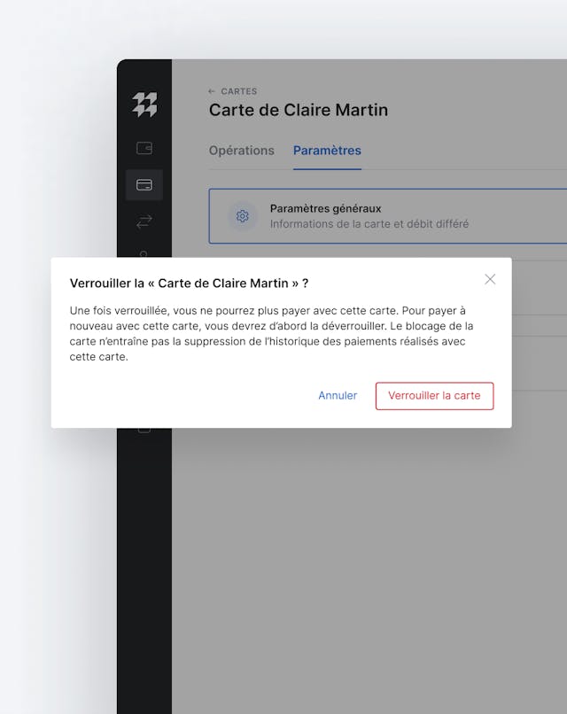 Image montrant l’interface de verrouillage d’une carte de paiement perdue ou volée.